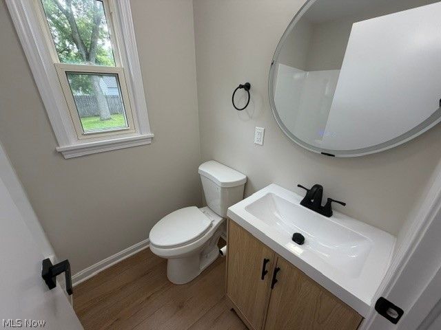 5651 Porter Road, North Olmsted, OH 44070
