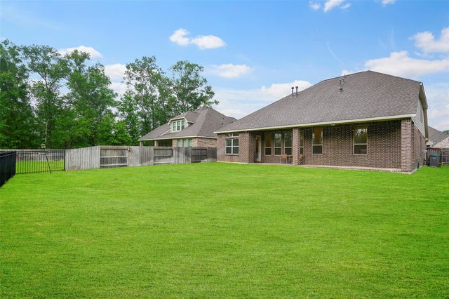23540 Red Juniper Lane, New Caney, TX 77357