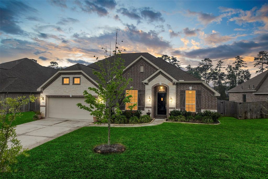 23540 Red Juniper Lane, New Caney, TX 77357