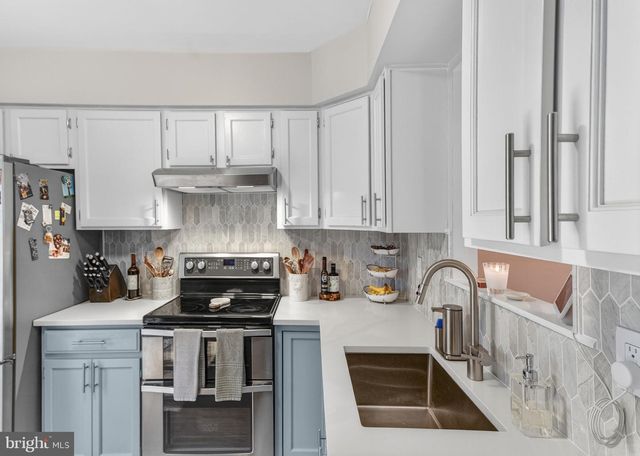 5724 OSPREY CT, Clifton, VA 20124