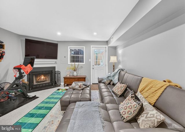 5724 OSPREY CT, Clifton, VA 20124