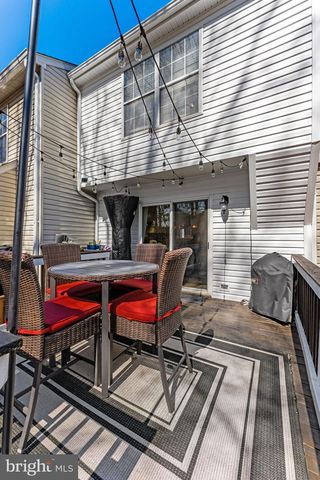 5724 OSPREY CT, Clifton, VA 20124