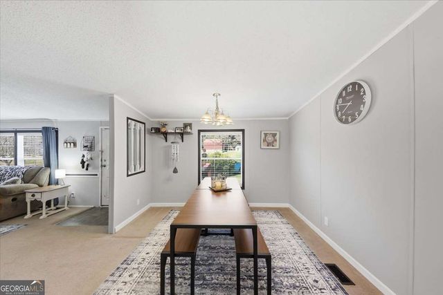 147 Pocahontas Street, Jackson, GA 30233