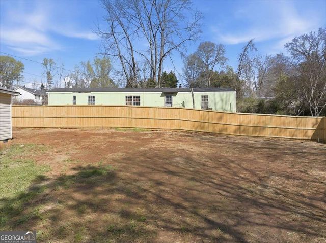 147 Pocahontas Street, Jackson, GA 30233