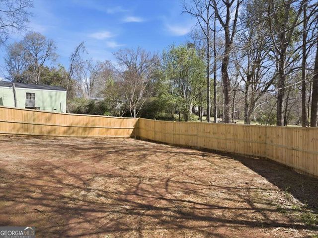 147 Pocahontas Street, Jackson, GA 30233