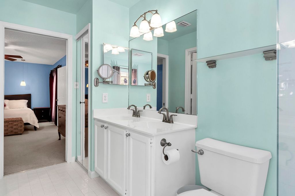 Image 27 of property listing at 355 86th Terrace S, West Palm Beach, FL 33411