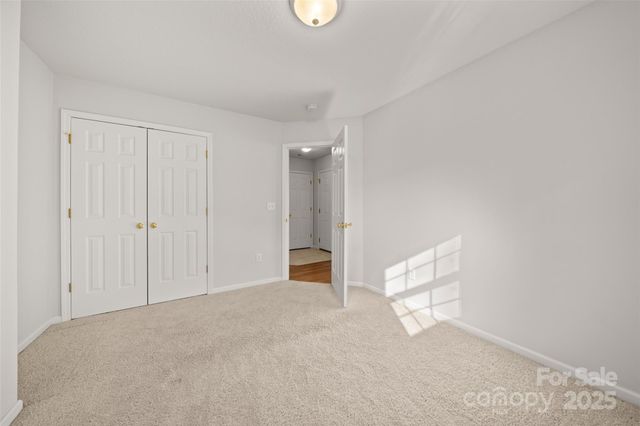 270 Farington Circle, Fletcher, NC 28732