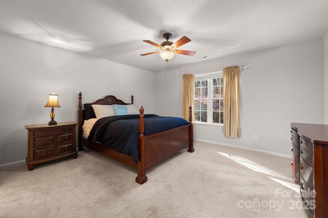 270 Farington Circle, Fletcher, NC 28732