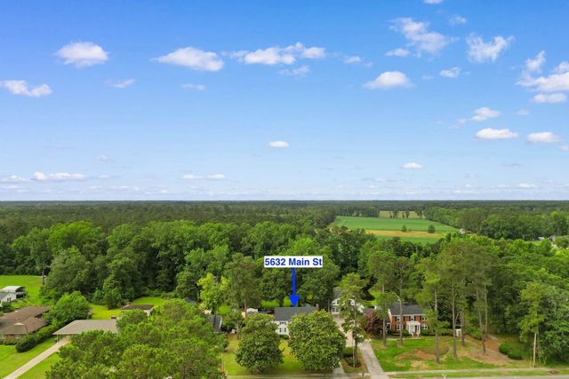 5632 Main St., Loris, SC 29569