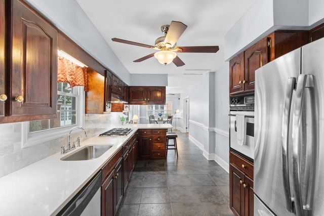 5632 Main St., Loris, SC 29569