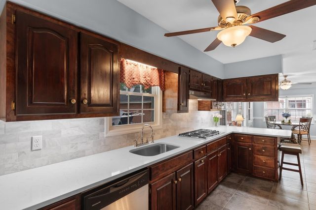 5632 Main St., Loris, SC 29569