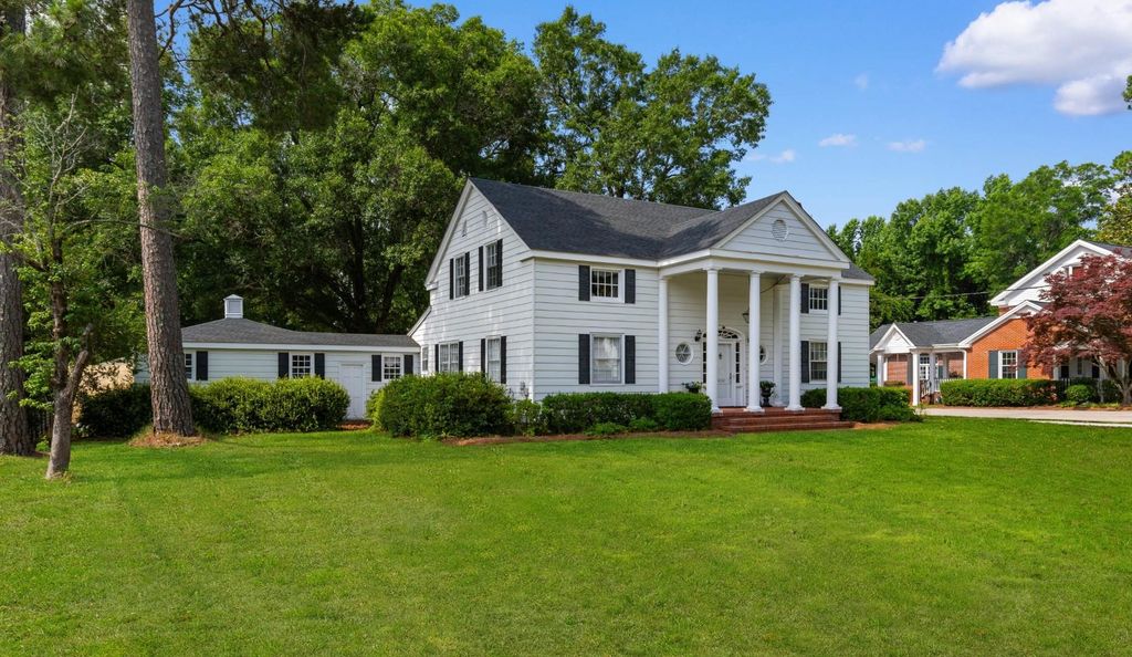 5632 Main St., Loris, SC 29569