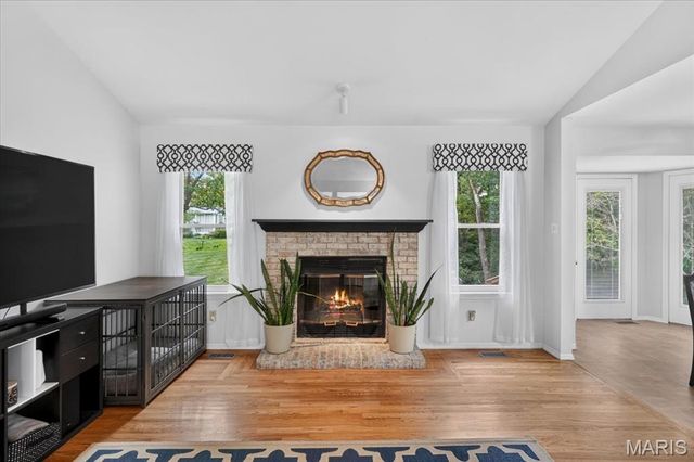 145 Rhinegarten Drive, Florissant, MO 63031