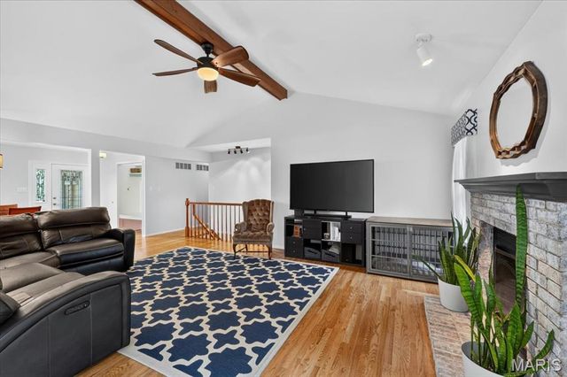 145 Rhinegarten Drive, Florissant, MO 63031