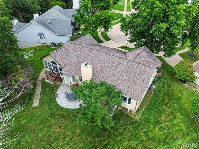 145 Rhinegarten Drive, Florissant, MO 63031