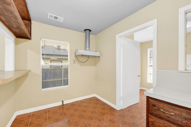 4123 Dawes Drive, Dallas, TX 75211