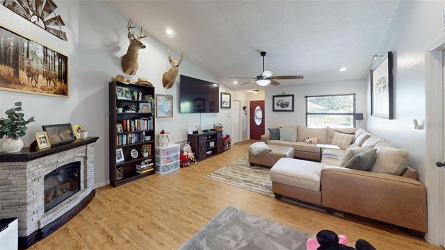 4926 PRESTON WAY, Sarasota, FL 34232