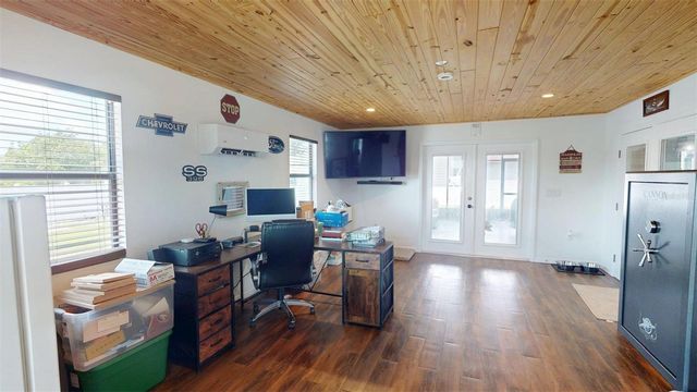 4926 PRESTON WAY, Sarasota, FL 34232