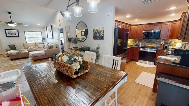 4926 PRESTON WAY, Sarasota, FL 34232