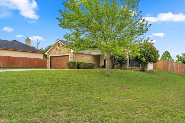 7 Westridge PL, Lampasas, TX 76550