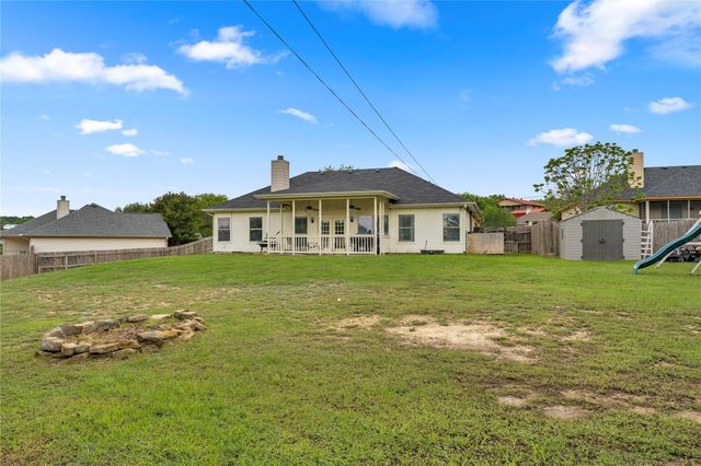 7 Westridge PL, Lampasas, TX 76550