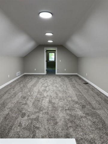 20160 Parkway Avenue, Three Rivers, MI 49093