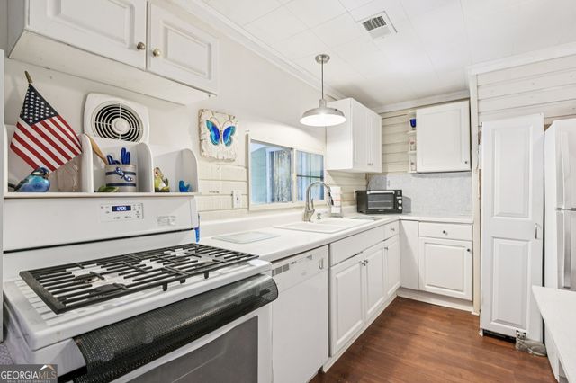 4329 Park Street, Acworth, GA 30101