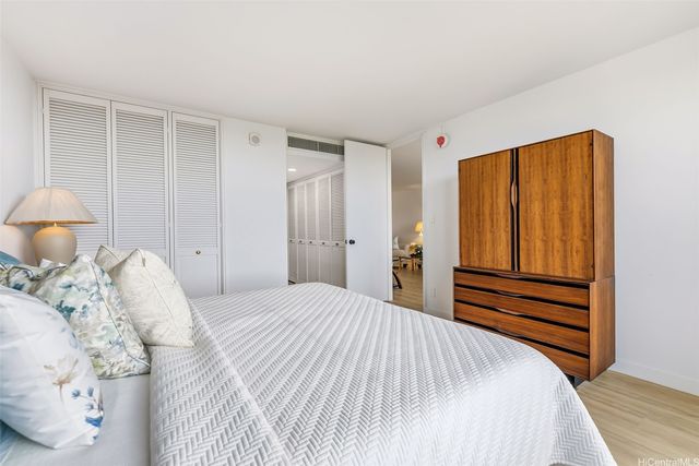 1600 Ala Moana Boulevard 500, Honolulu, HI 96815