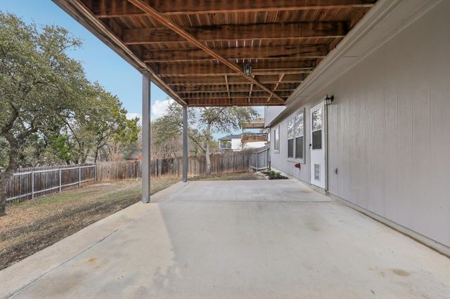 4500 Rimrock DR, Lago Vista, TX 78645