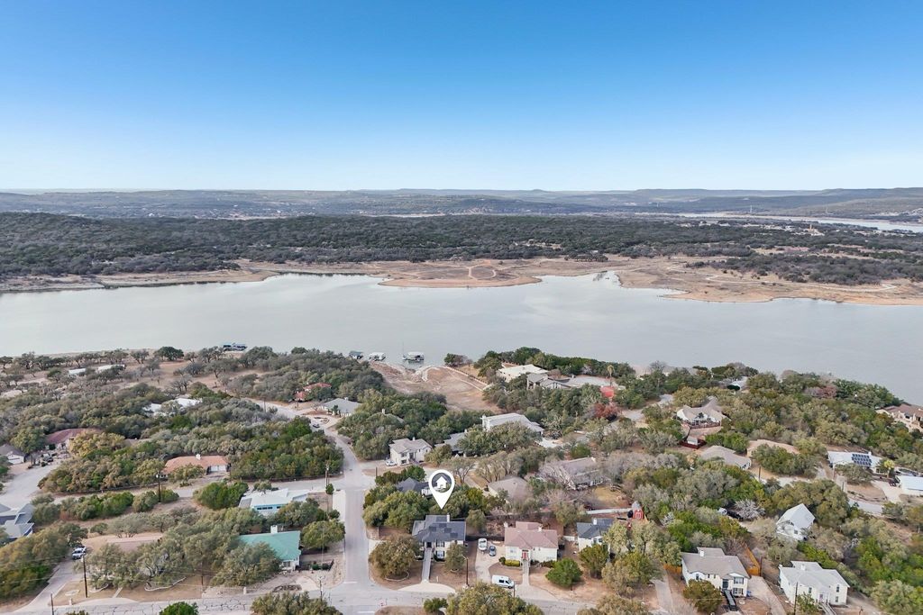4500 Rimrock DR, Lago Vista, TX 78645