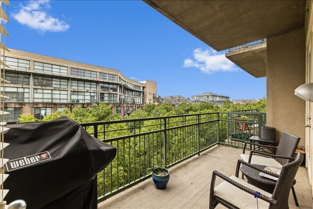 5055 Addison Circle 427, Addison, TX 75001