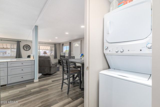 747 E GERMANN Road 18, San Tan Valley, AZ 85140