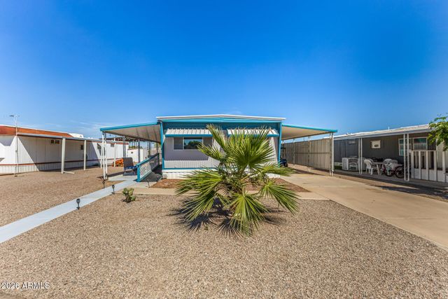 747 E GERMANN Road 18, San Tan Valley, AZ 85140