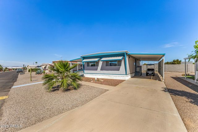 747 E GERMANN Road 18, San Tan Valley, AZ 85140