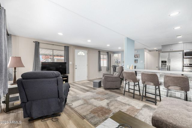 747 E GERMANN Road 18, San Tan Valley, AZ 85140