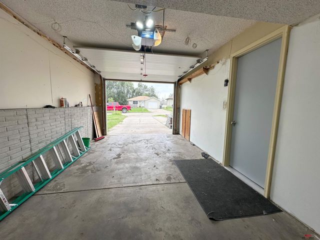 436 Mormon Trail, Lincoln, NE 68521