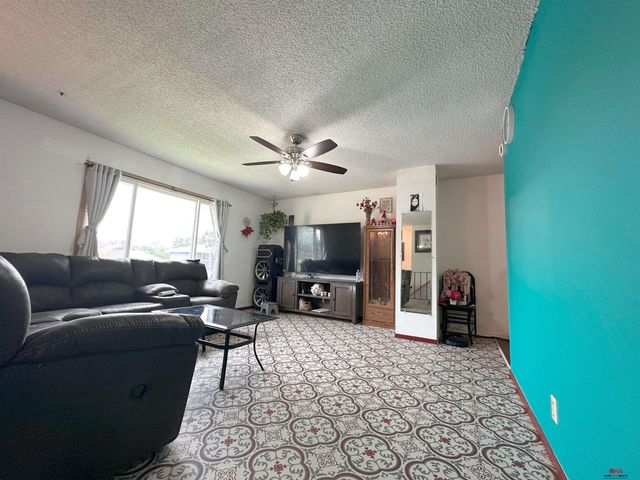 436 Mormon Trail, Lincoln, NE 68521