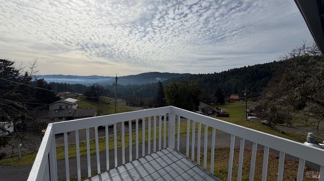 27231-27239 Oriole Dr, Willits, CA 95490