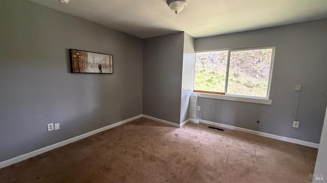 27231-27239 Oriole Dr, Willits, CA 95490