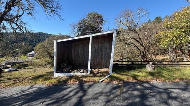 27231-27239 Oriole Dr, Willits, CA 95490