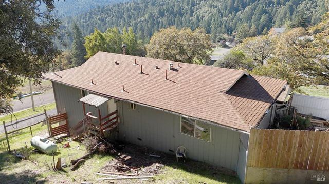 27231-27239 Oriole Dr, Willits, CA 95490