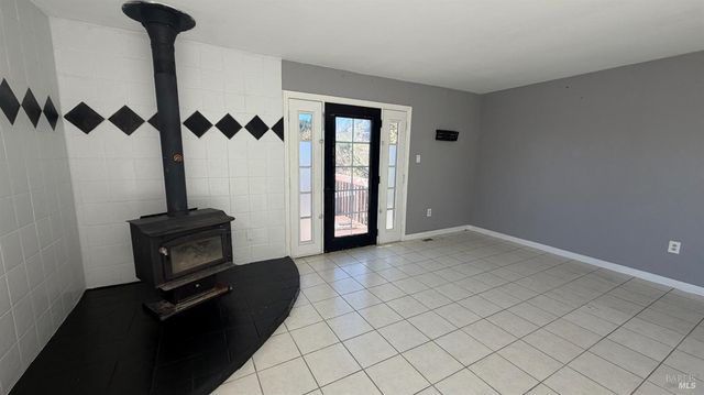 27231-27239 Oriole Dr, Willits, CA 95490