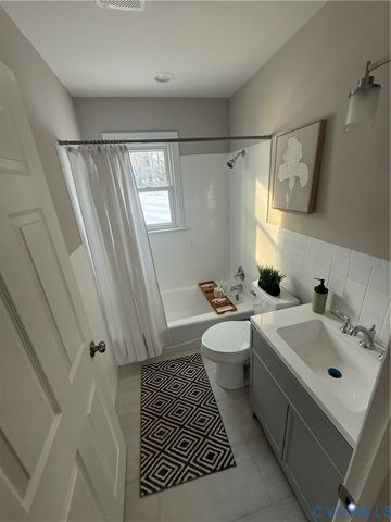 142 Heppel Rd, Chesterfield, VA 23236