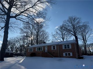 142 Heppel Rd, Chesterfield, VA 23236