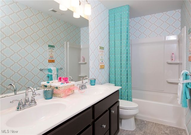 612 College Street, Wadsworth, OH 44281