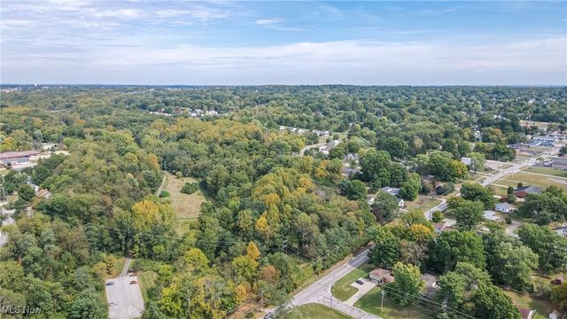 612 College Street, Wadsworth, OH 44281