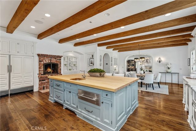 10343 Valley Spring, Toluca Lake, CA 91602