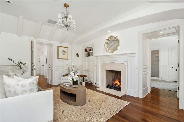 10343 Valley Spring, Toluca Lake, CA 91602