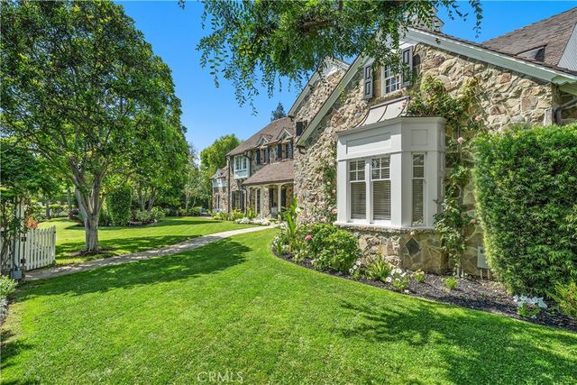 10343 Valley Spring, Toluca Lake, CA 91602