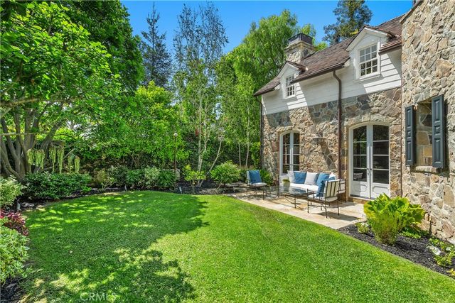 10343 Valley Spring, Toluca Lake, CA 91602